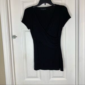 Baby Be Mine Maternity/Nursing Black Top Size Medium